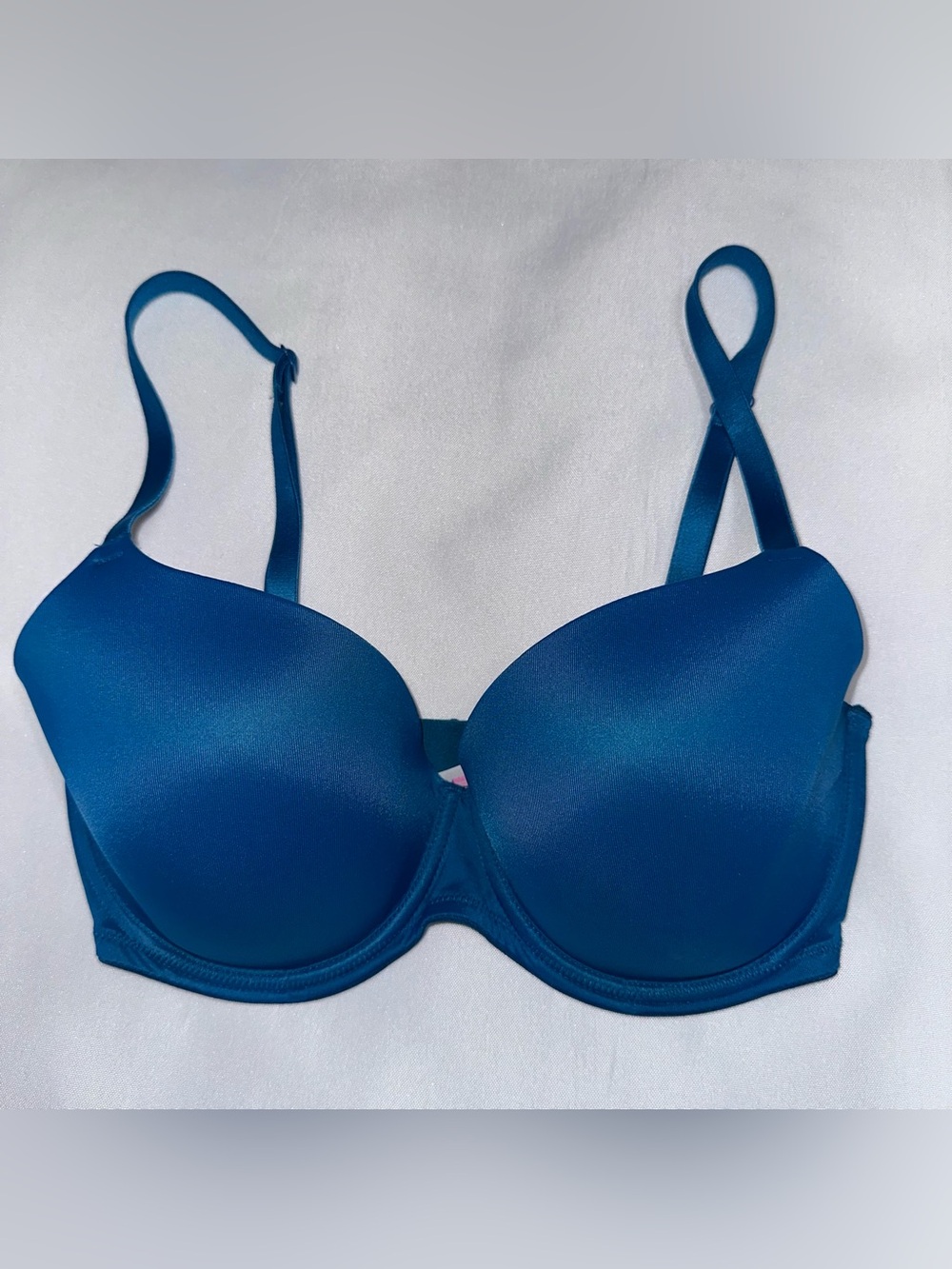 PINK Victoria's Secret Teal Molded Underwire Bra 32DD